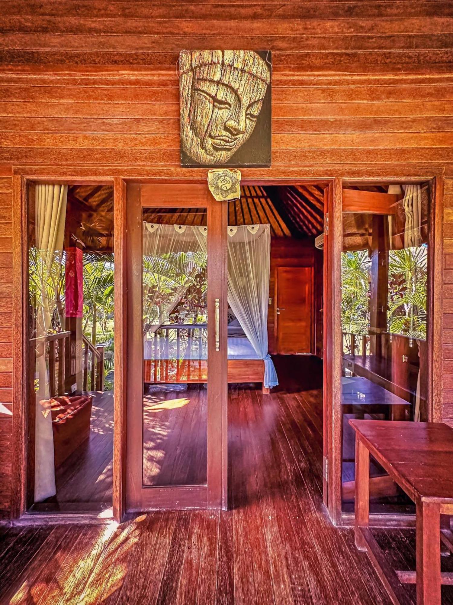 Island Garden Huts Lembongan Bed & Breakfast Exterior foto