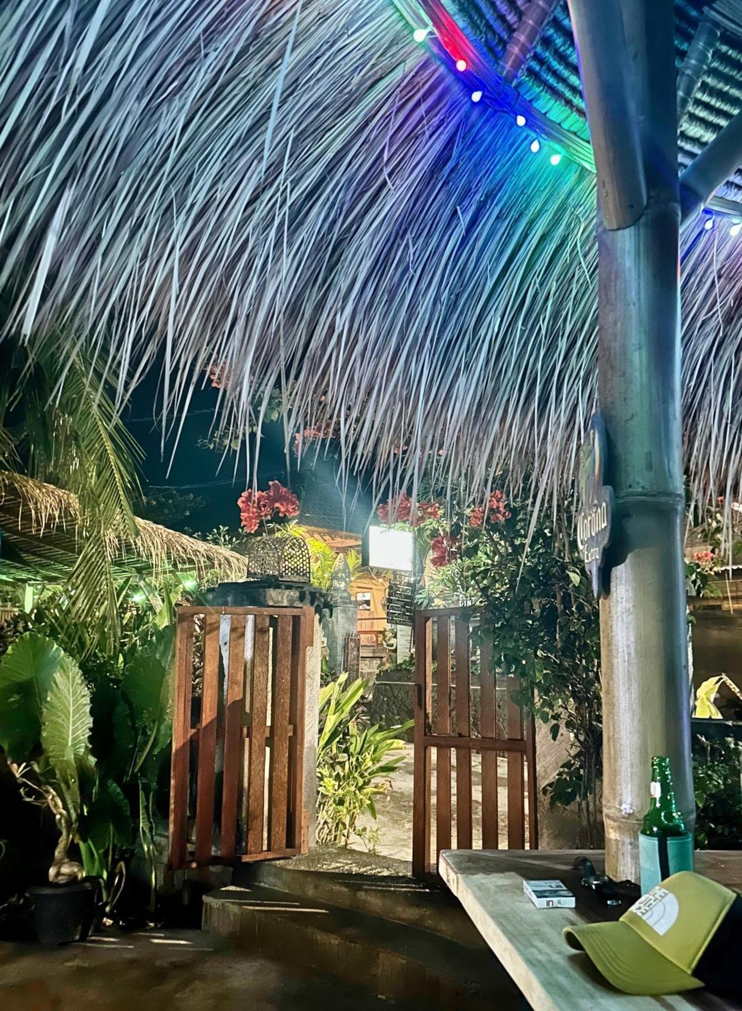 Island Garden Huts Lembongan Bed & Breakfast Exterior foto