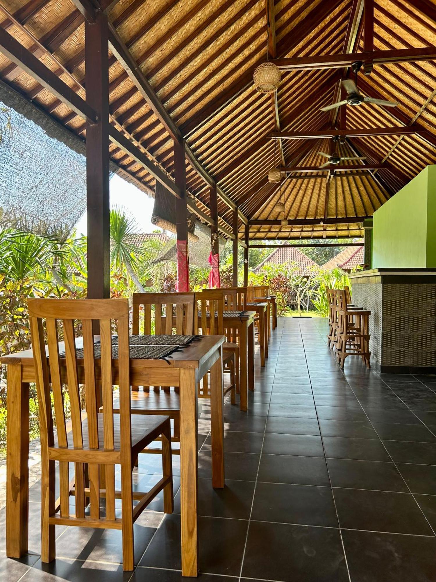 Island Garden Huts Lembongan Bed & Breakfast Exterior foto